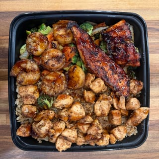 Chicken, Shrimp, Salmon Trio Bowl